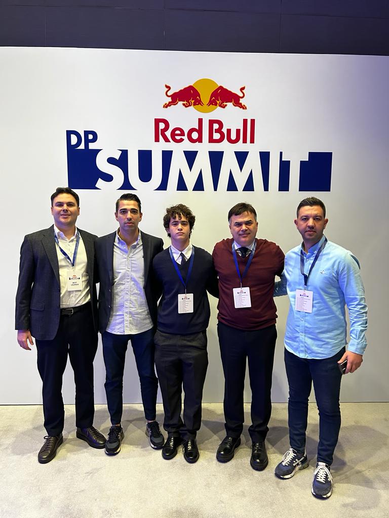 Red Bull Distribütörleri İle Yapılan 2023 Yılı Satış Ve Pazarlama Değerlendirme Toplantısı